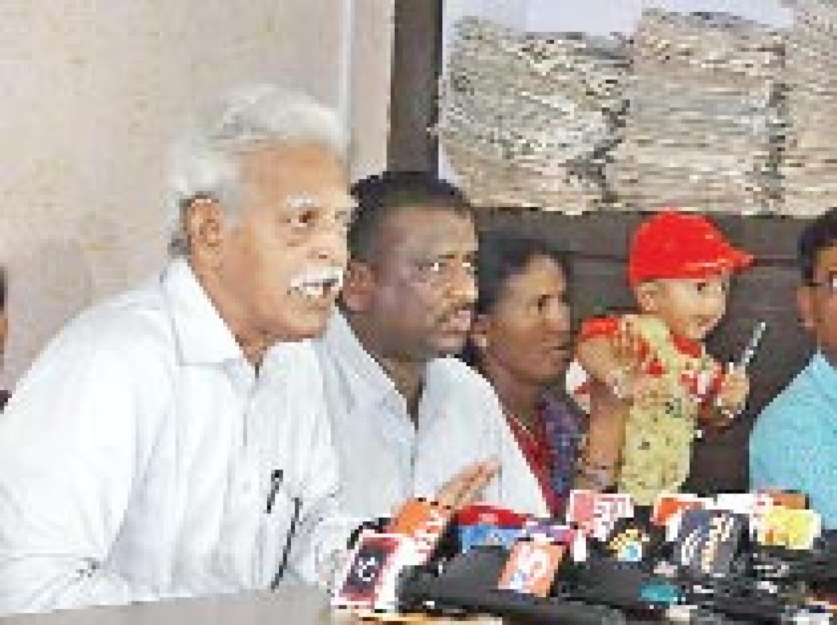 Vara Vara Rao lambasts atrocities by State