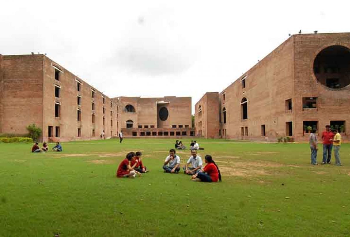 HRD min may tweak IIM bill