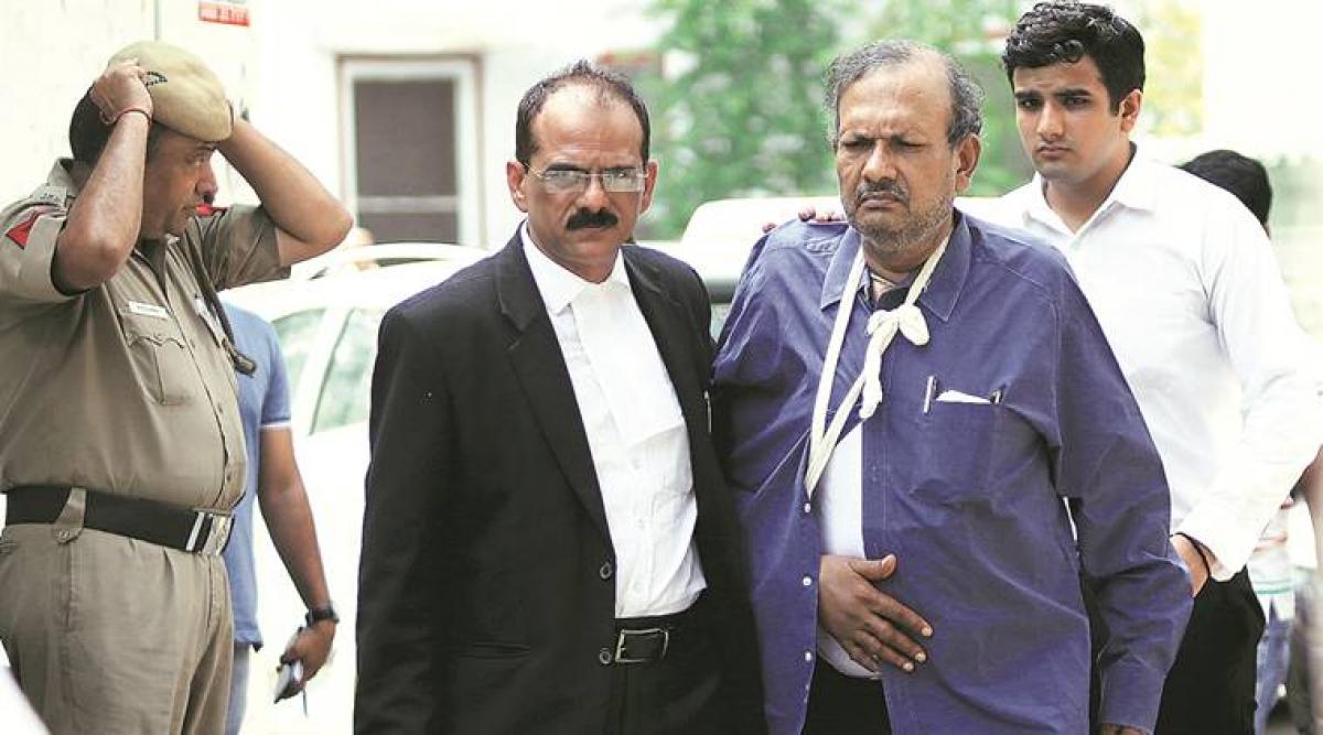Ex-bureaucrat BK Bansal arrested for corruption commits suicide with his son