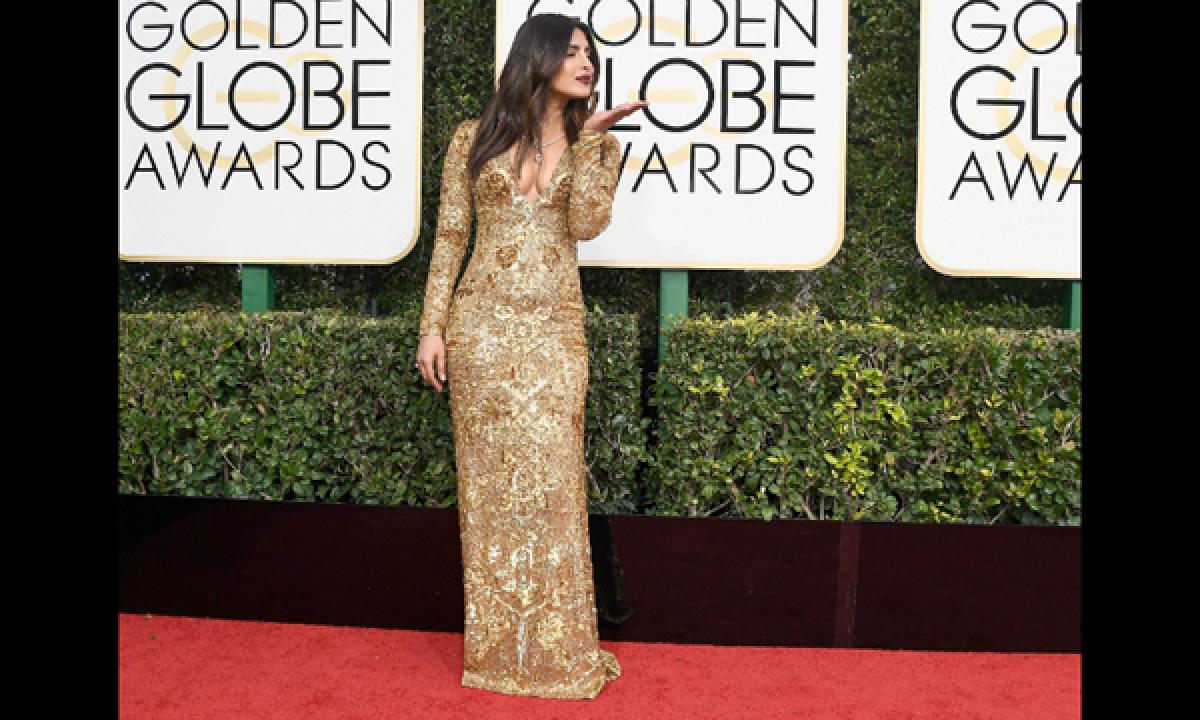 Priyanka Chopra makes a stunning debut on 2017 Golden Globe Awards red carpet