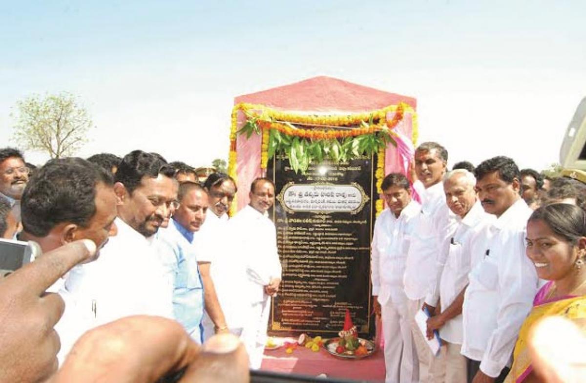 Harish Rao inaugurates Thotapalli link canal works