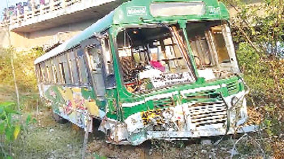 One killed, 16 hurt as bus falls off bridge