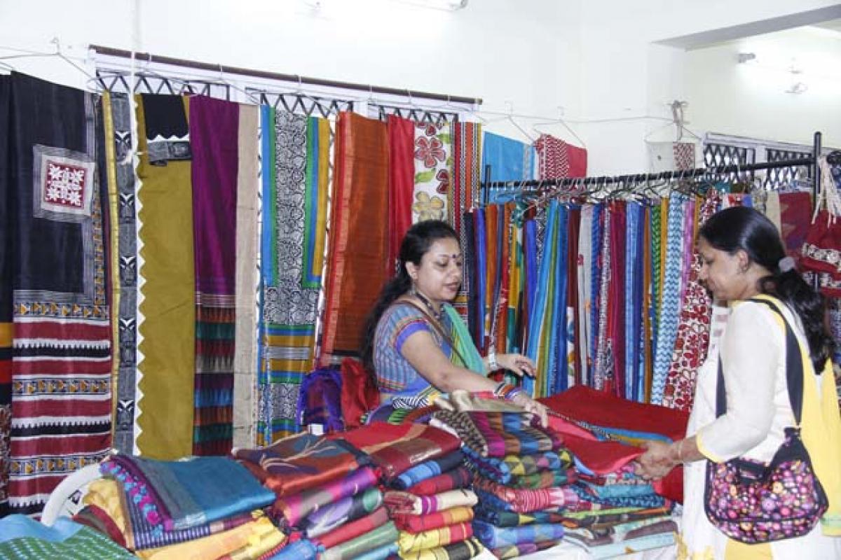 Eco-friendly handicraft creativity to the fore