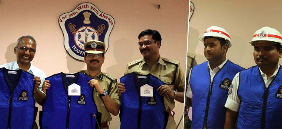 Hyderabad traffic cops get vests to beat heat