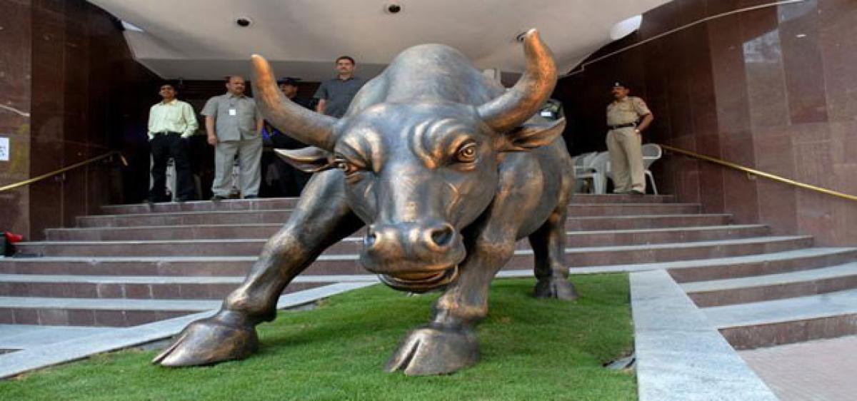 Nifty hits new high; Sensex up 500 points