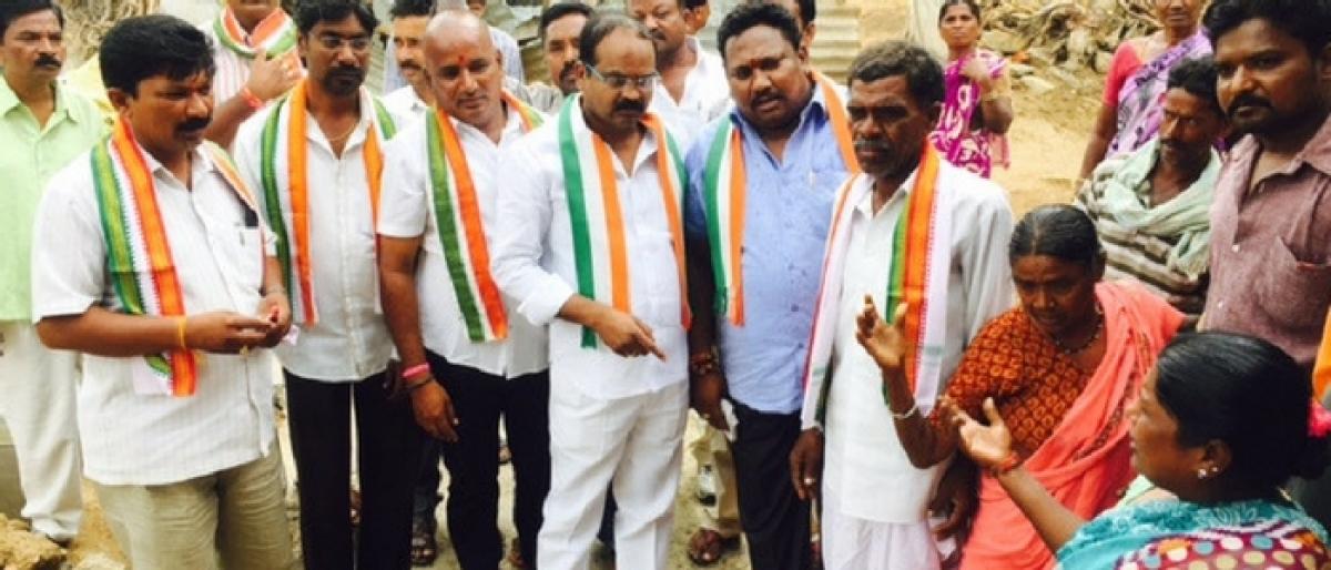 Warangal Congress flays decision to vacate poor residents at Fort Warangal