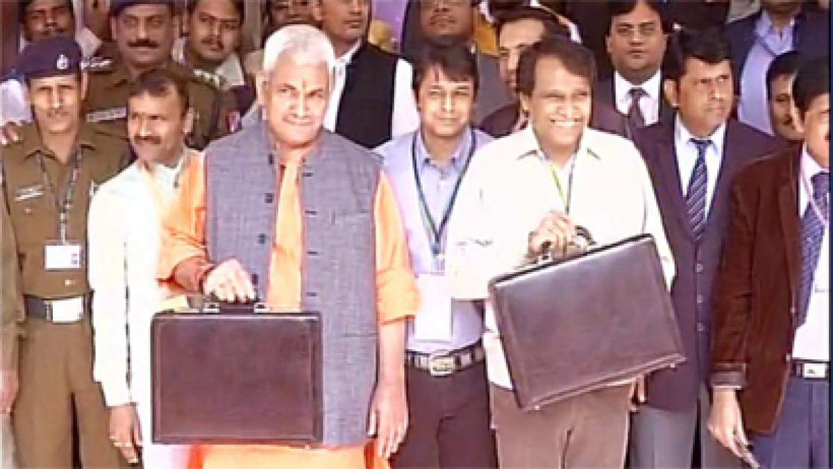 Railway Budget 2016: Suresh Prabhu arrives at Parliament; to present shortly