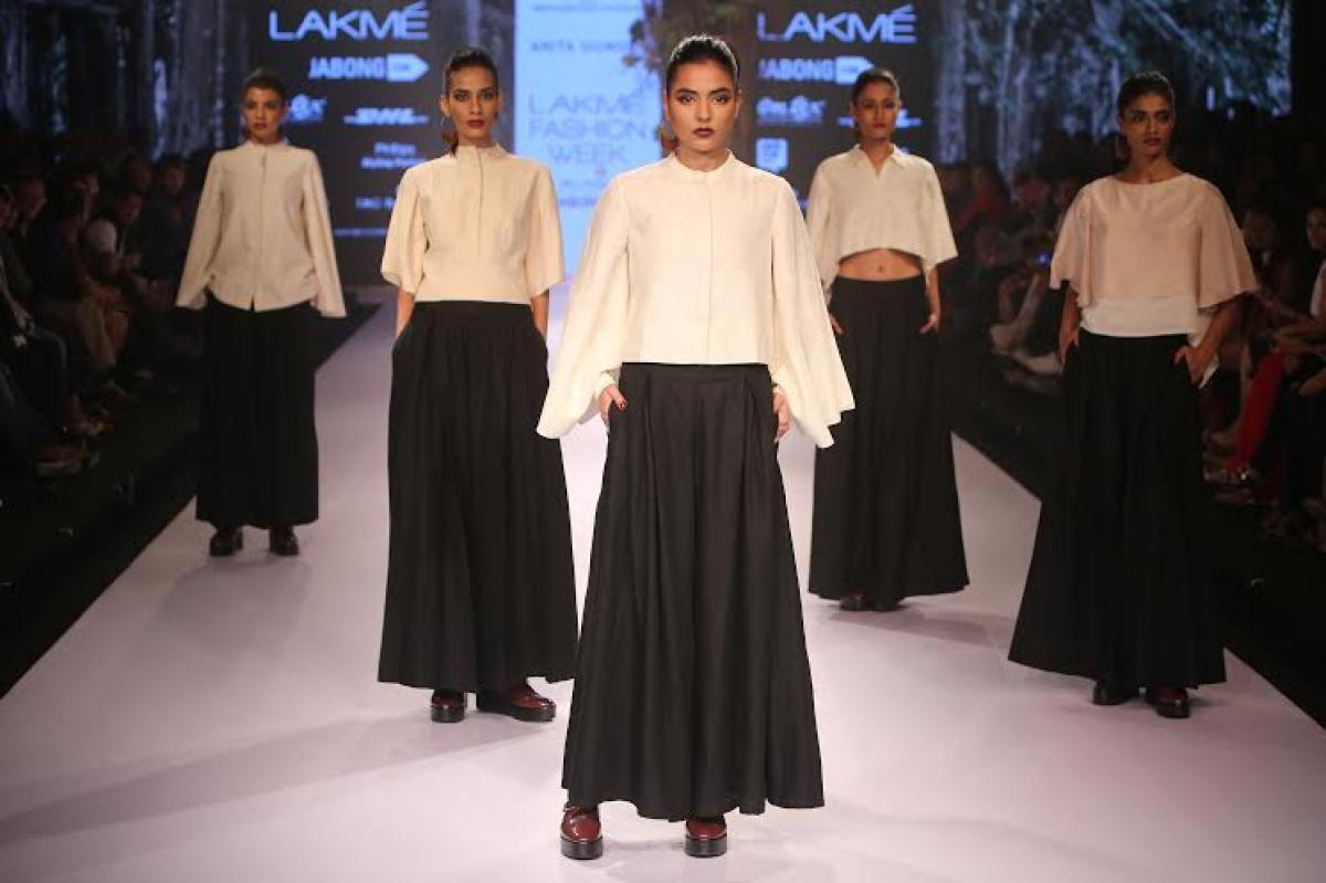 Anita Dongre celebrated Indias handcrafted traditions at Lakme Fasion Week 2015