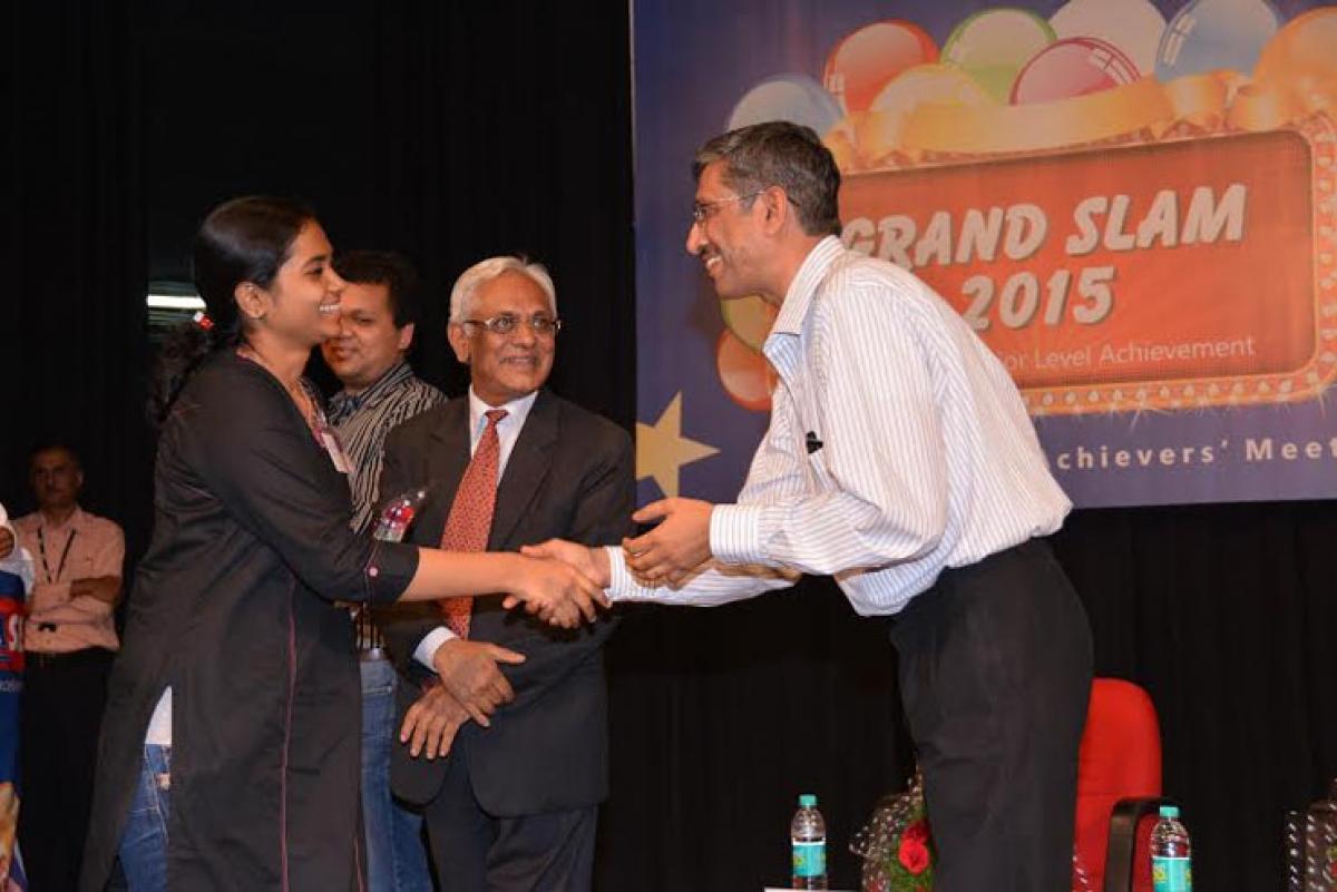 BASE felicitates toppers at Grand Slam 2015