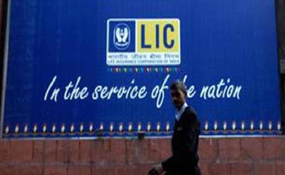 LIC Announces Massive Dividend Hike, Bonuses For Shareholders