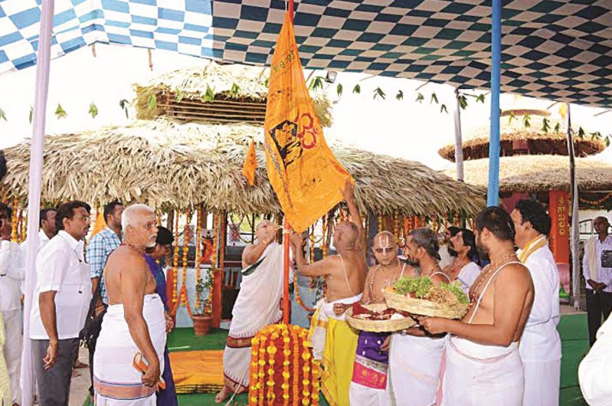 Sri Rama Mahakratuvu underway