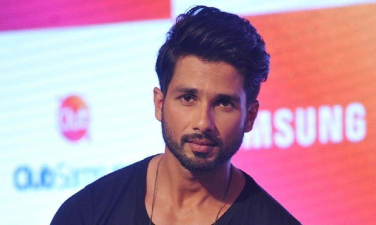 Shahid Kapoor plans to stay away from dark films