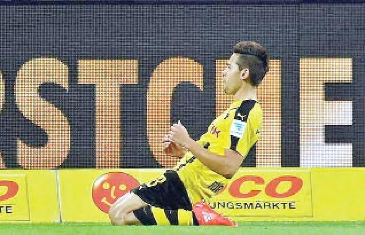 Dortmund sustain momentum
