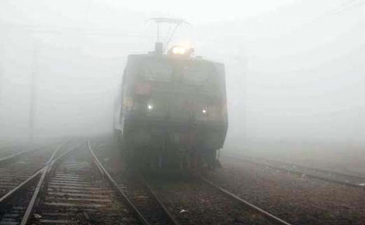 30 trains delayed, 5 cancelled due to fog