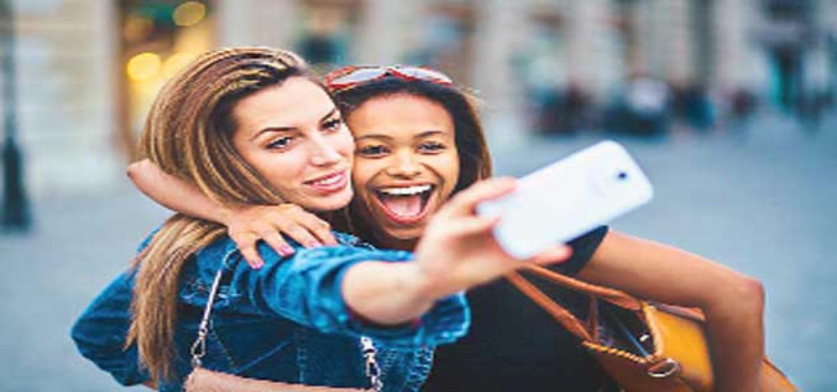 People prefer clicking selfies but not viewing