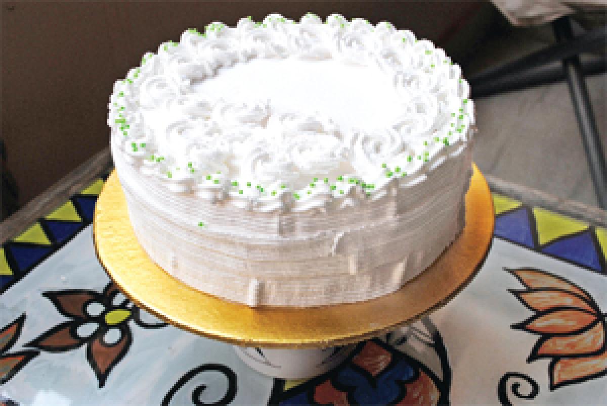 Fresh Cake Gateaux-Lemon and Coconut