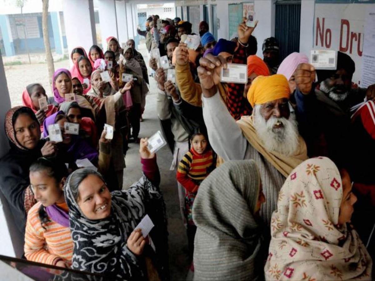 Punjab polls: Congress leading in 13 seats