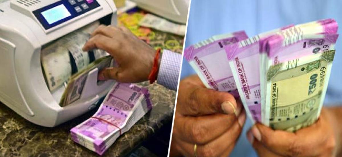 Rs 2,000 note: Government mum on scrapping reports