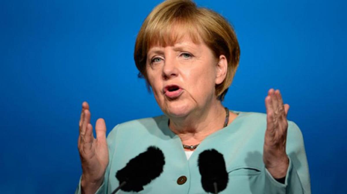 Angela Merkel sees no need to rush Britain into quick EU divorce