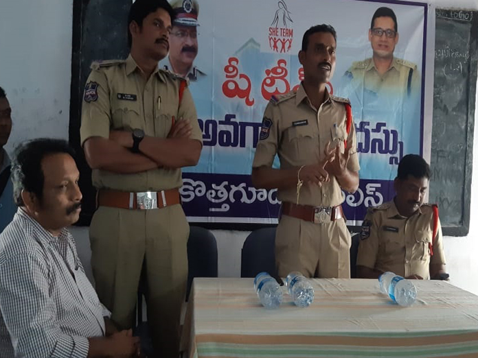 Cops conduct awareness meet on SHE Teams