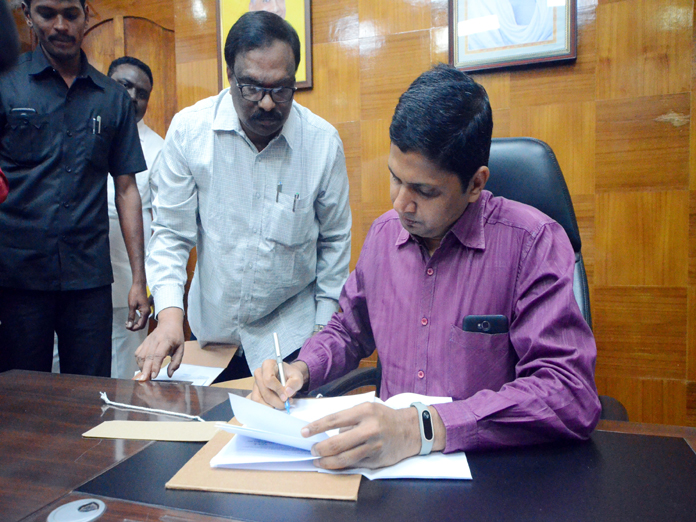 New collector receives 283 pleas