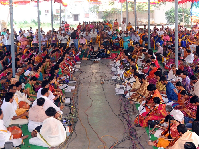 Music lovers throng ‘Brindaganam’ in Vijayawada