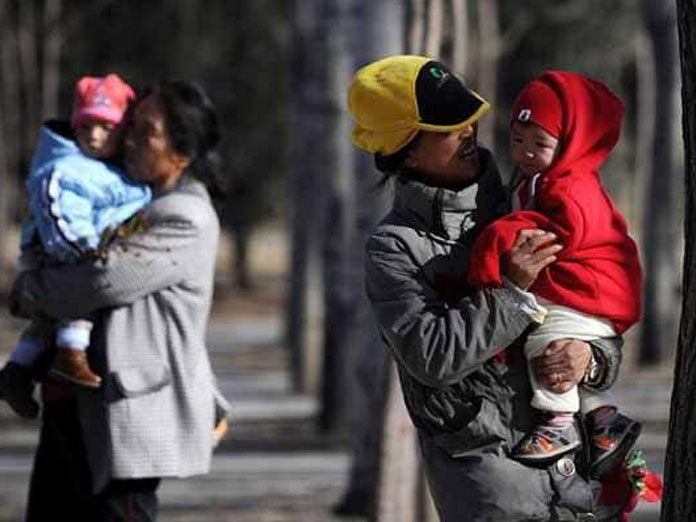Chinas low birth rate falls for 2nd year, two child policy fails to enthuse couples By K J M Varma