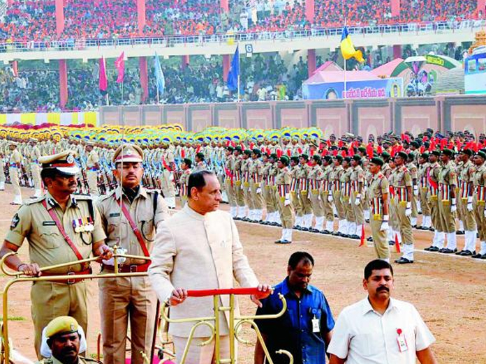 Republic day parade at Vijayawada attract visitors