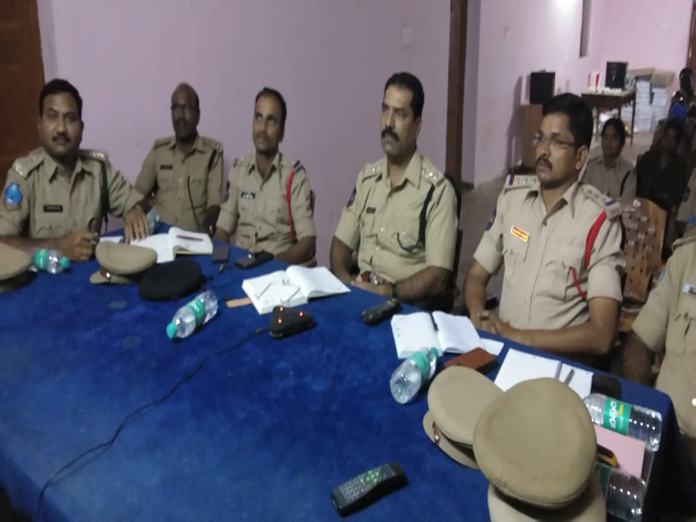 Forest officials, cops campaign for Jungle Bachao, Jungle Badhao