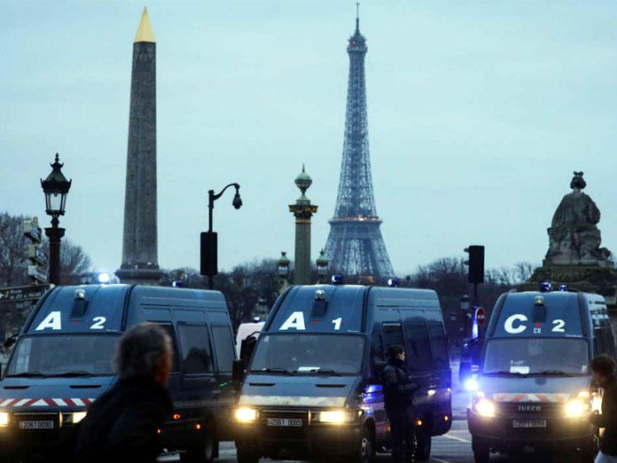 Several people injured in huge gas explosion in Paris: police