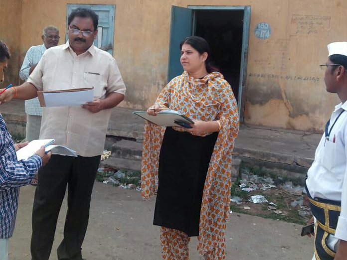 Officials inspect facilities at polling stations in Jagannackpur area
