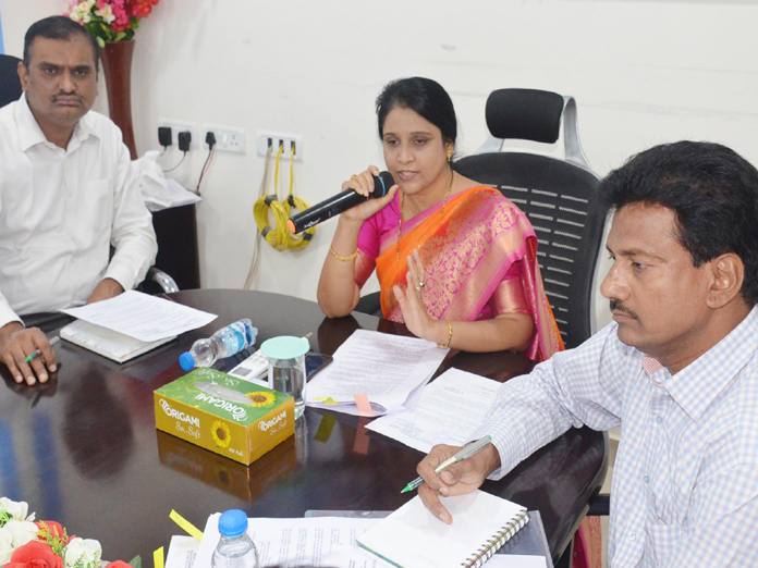 Don’t announce beneficiaries’ names during RD celebrations: Joint Collector Yasmin Basha