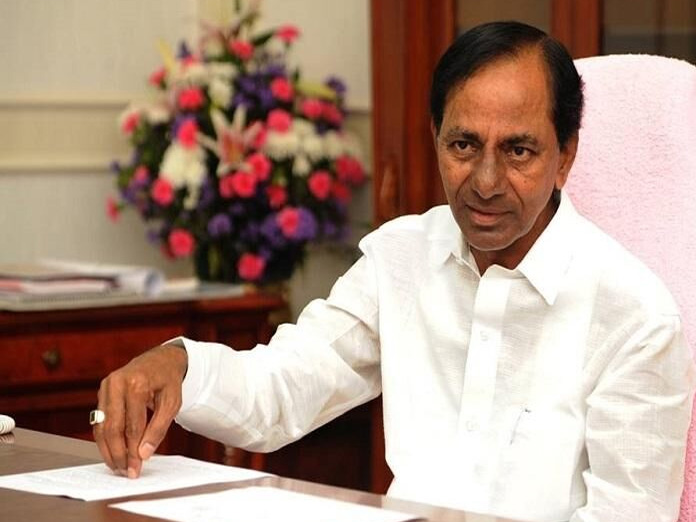KCR prod to babus on training for newly-elected Sarpanches