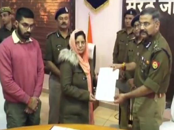 Bulandshahr violence: UP police donate Rs 70 lakh to Inspector Subodhs kin