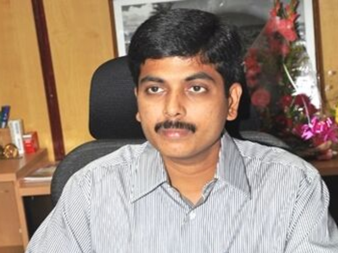 Collector Kona Sasidhar to receive award today in Vijayawada