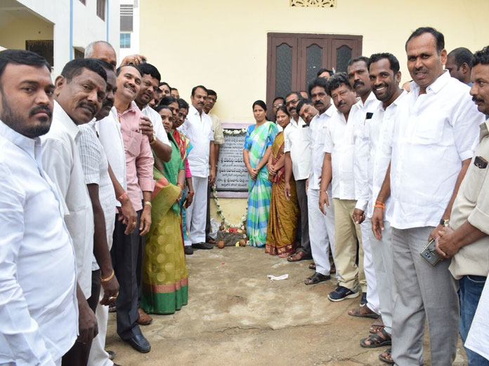 MLA lays foundation for 2.52 crore works