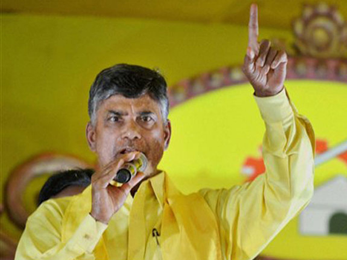 Naidu seeks Dwcra women’s support for TDP’s victory