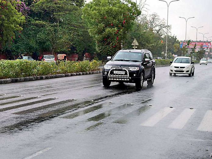 Rainfall in Rajasthan, temp drops by 1 to 4 degrees Celsius