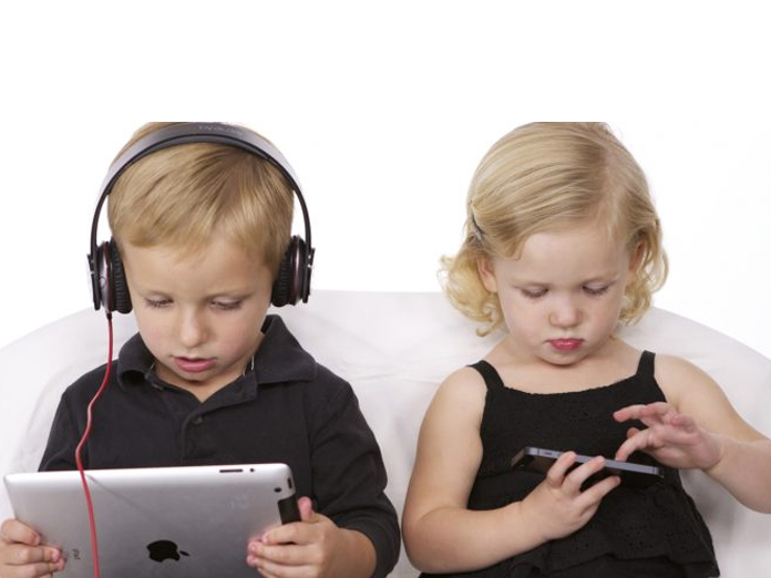 Too Much Screen Time for Kids Linked with Poor Communication, Motor & Problem Solving Skills