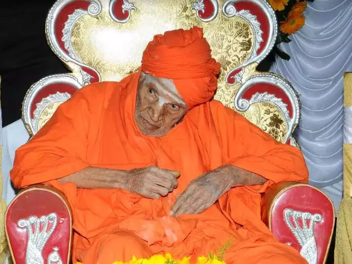 Siddaganga seer Shivakumara Swami passes away