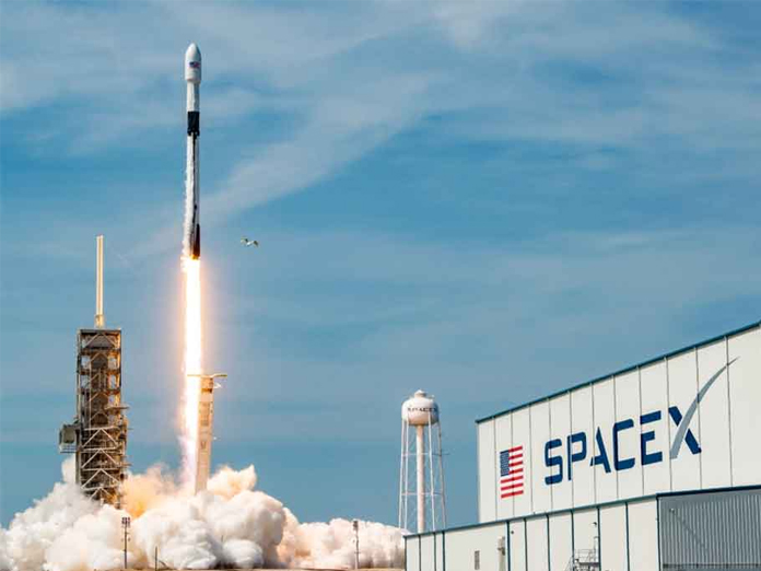 SpaceX to lay off 10% of workers due to difficult challenges