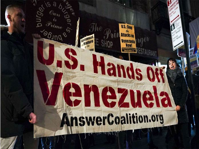 US seeks to cut off money for Venezuelas Maduro to aid opposition
