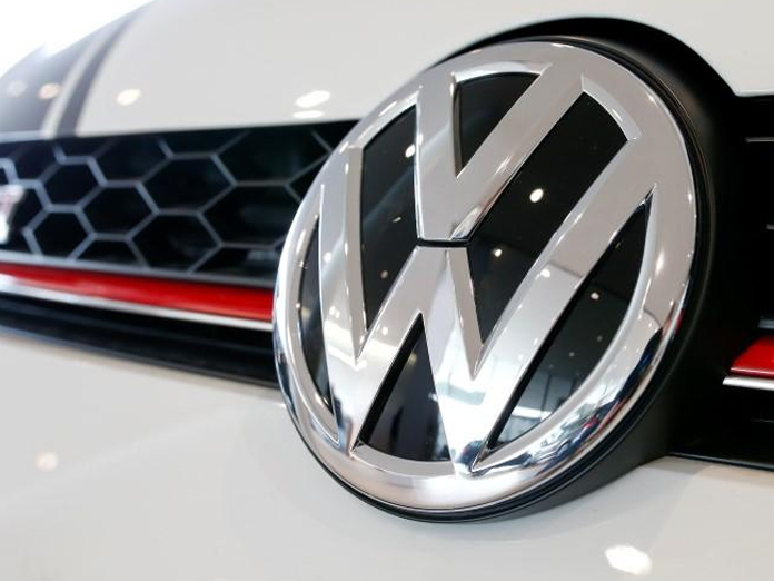 NGT gives Volkswagen 24-hour deadline to deposit `100 cr