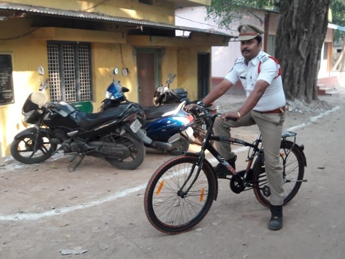 Checking pollution, traffic problems, the police way at Bhimavaram