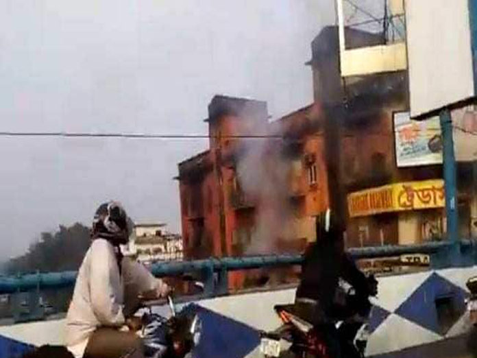 Major fire at garment store in south Kolkata