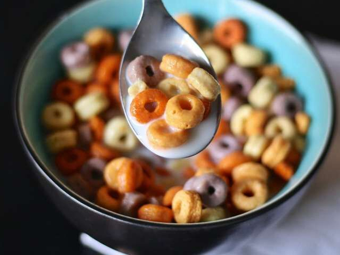 High-sugar cereal ads influence kids, up obesity and cancer risk