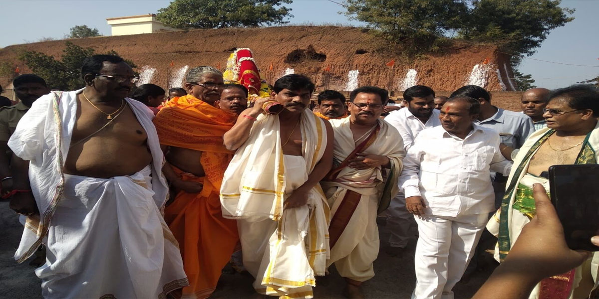 Siddhi Vinayaka Jayanti fete at Rejinthal