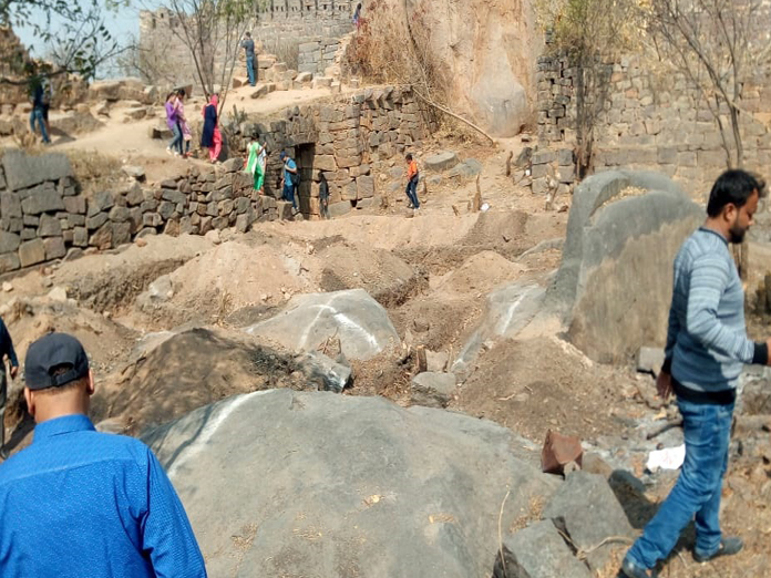 Heritage activists raise a stink over toilet construction at Golkonda Fort
