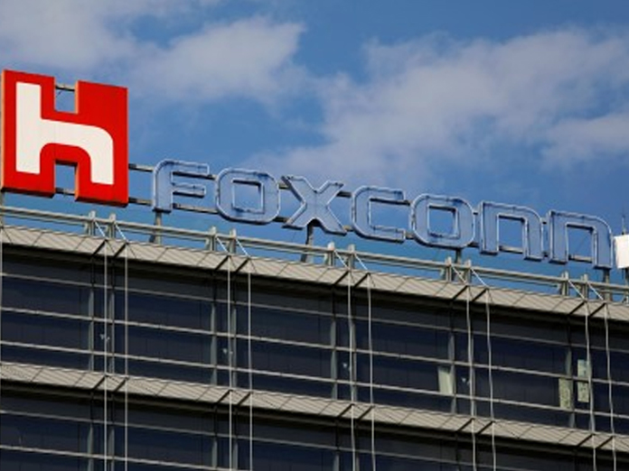 Foxconn December revenue dips, first time in 10 months
