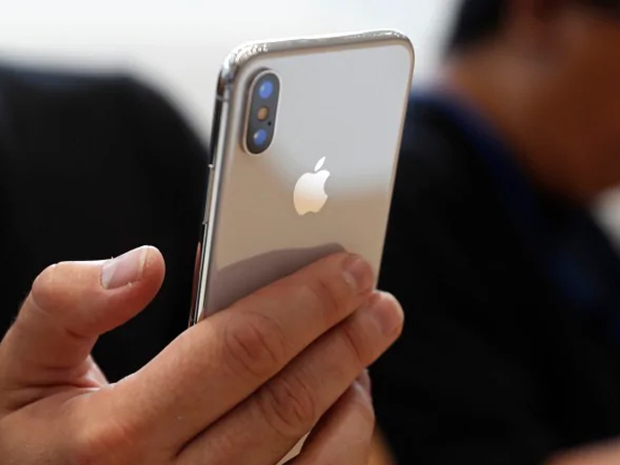 iPhone prices slashed, heavy discounts offered